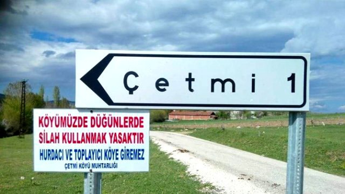 Seyyardan Bıkan Köylü Çareyi Tabela Koymakla Buldu