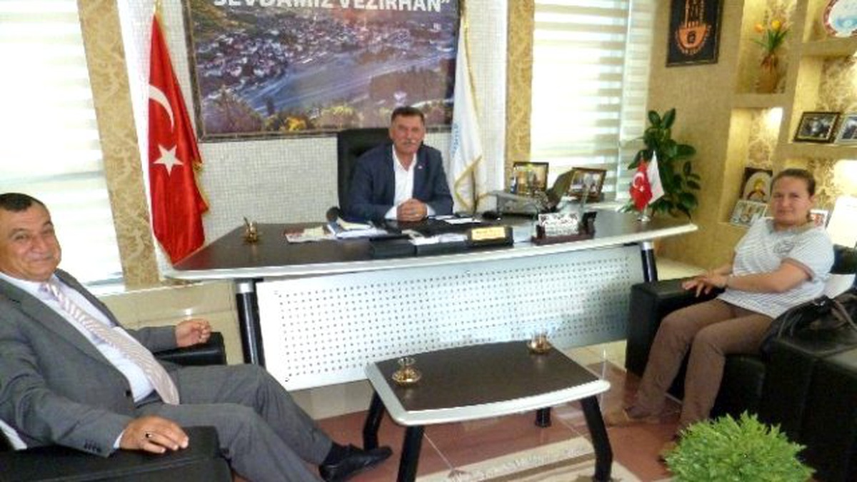 Umreden Dönen Vezirhan Belediye Başkanı Duymuş\'a Ziyaretler Devam Ediyor
