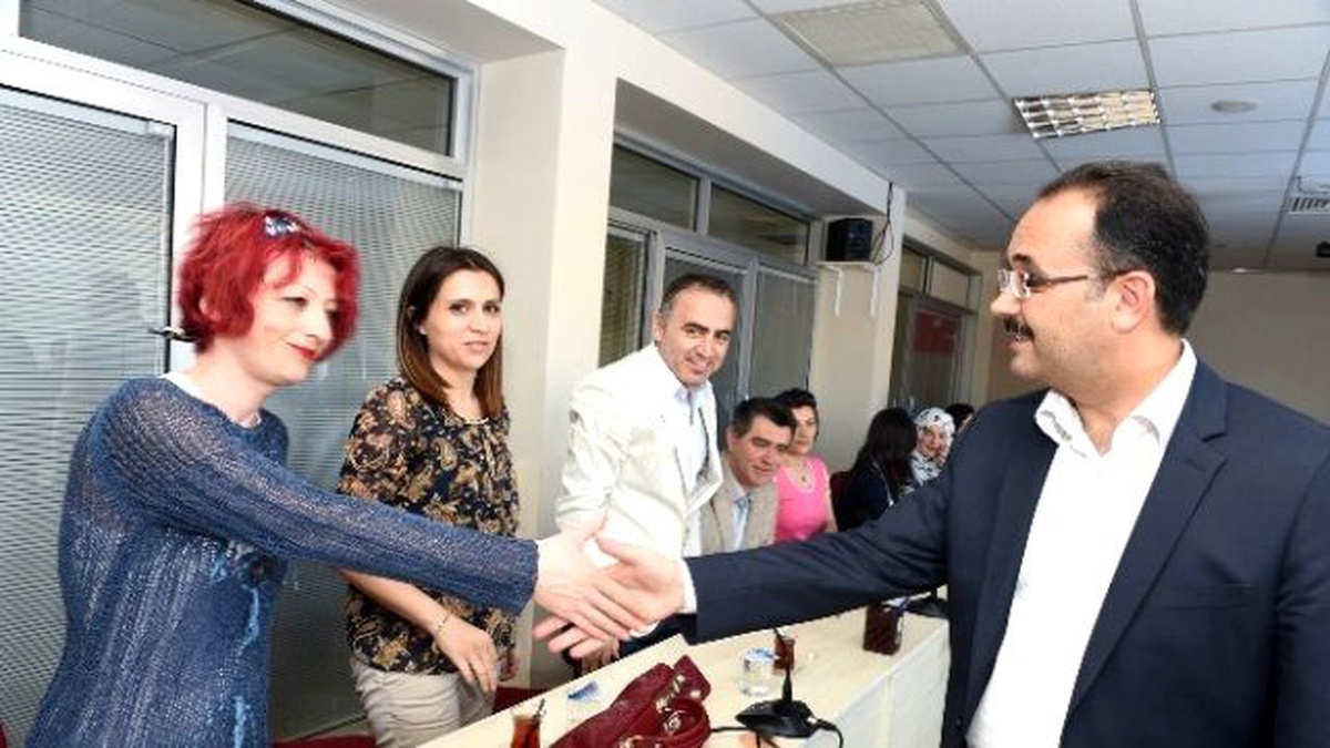 Uşak\'ta Sokak Hayvanlarına İlk Yardım Aracı
