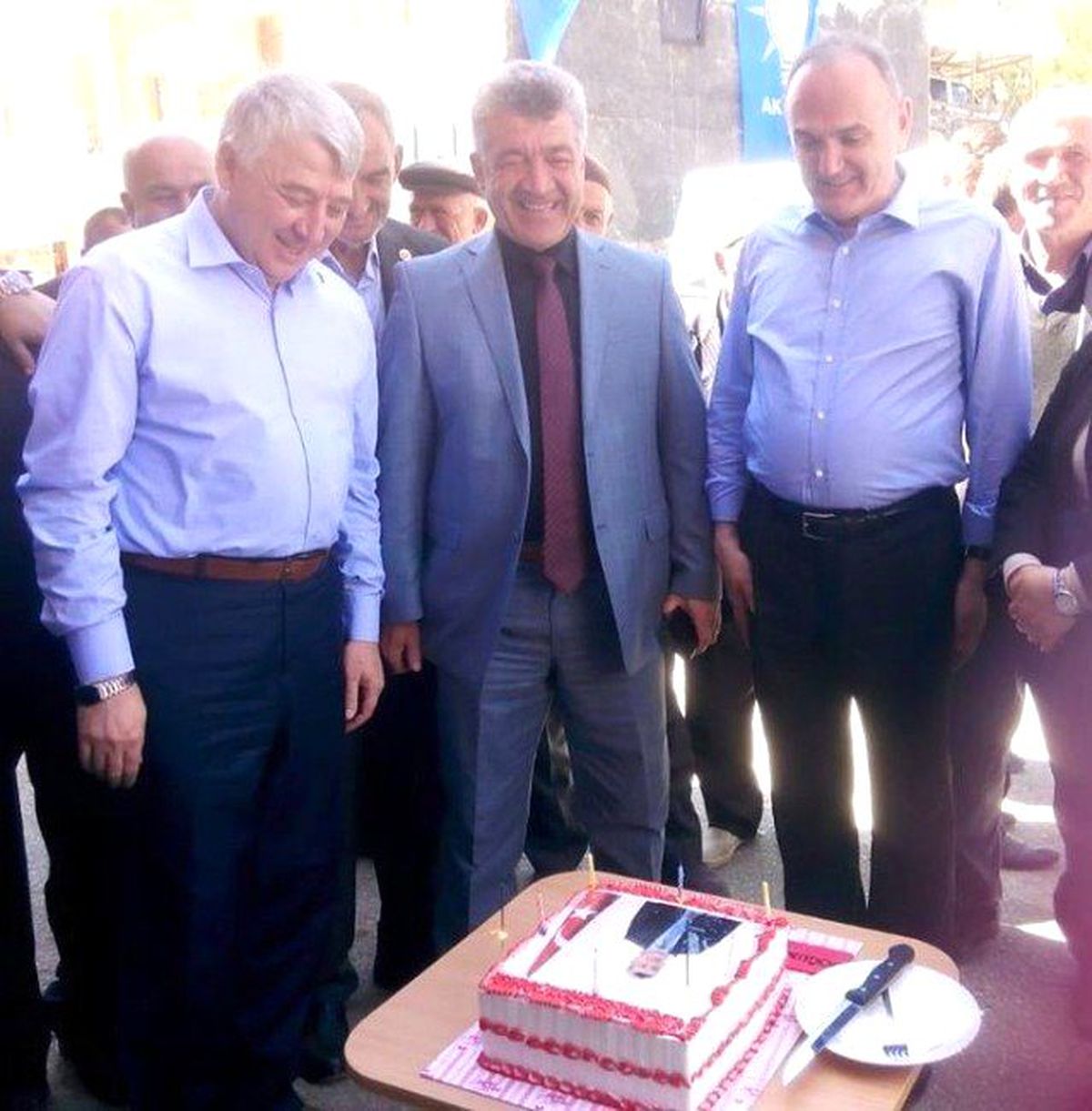 Yiğit Başkana Süpriz Doğum Günü
