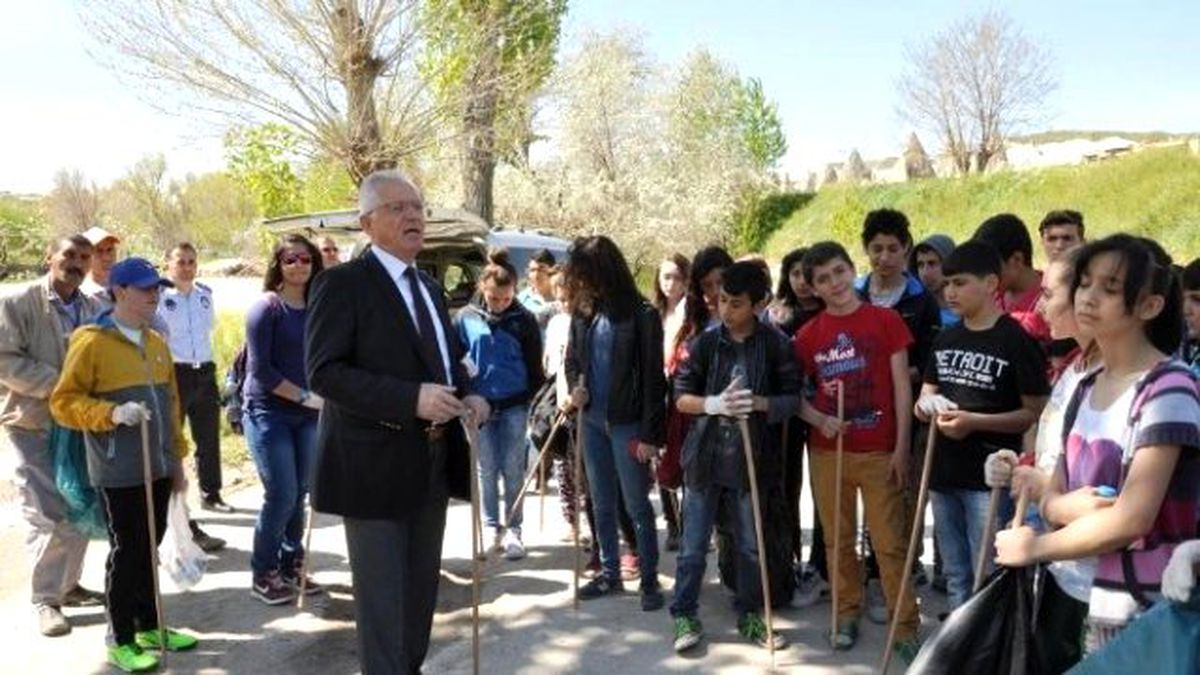 Zemi Vadisinde Temizlik Yapıldı