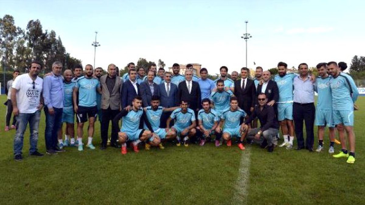 Adana Demirspor\'a Tatlılı Moral Ziyareti