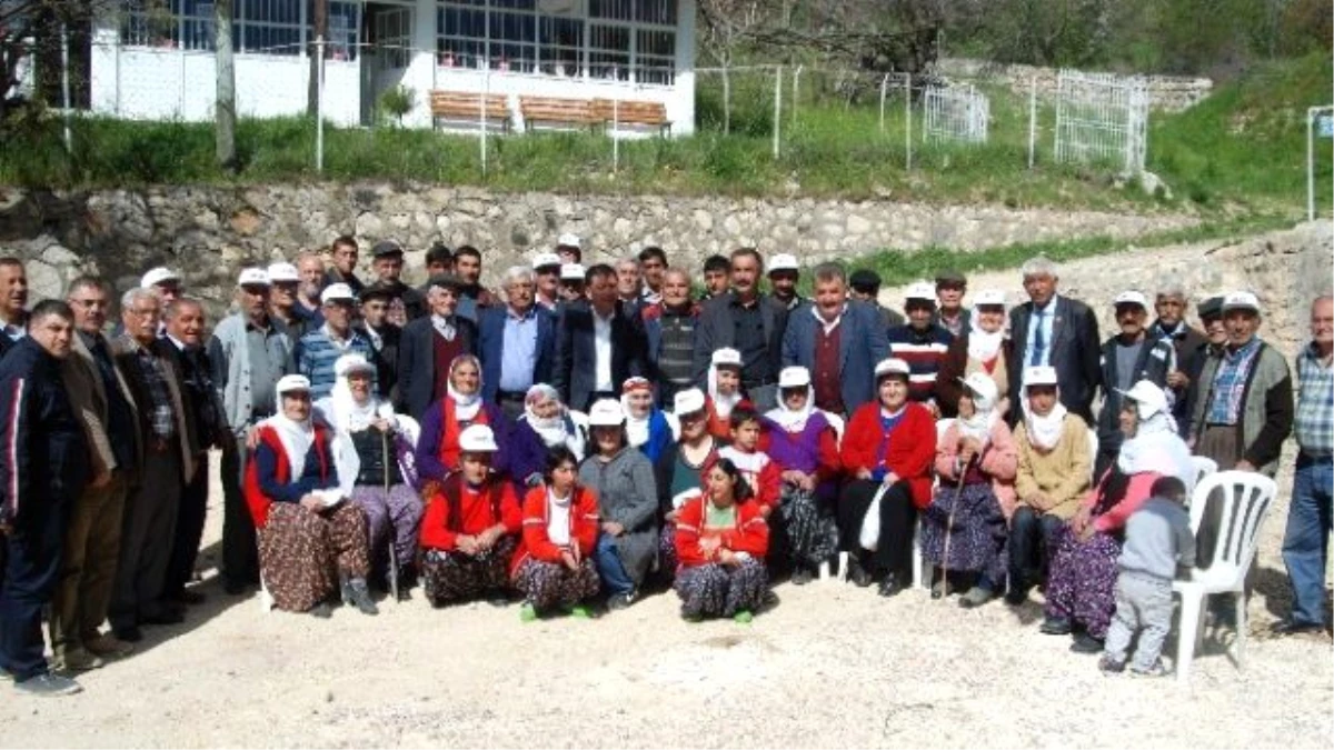 Ağbaba, Bir Günde 16 Mahalleyi Ziyaret Etti