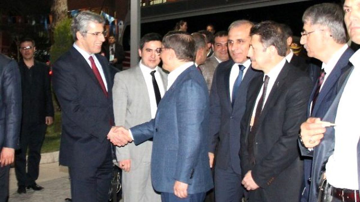 Başbakan Davutoğlu\'nun Elazığ Ziyareti