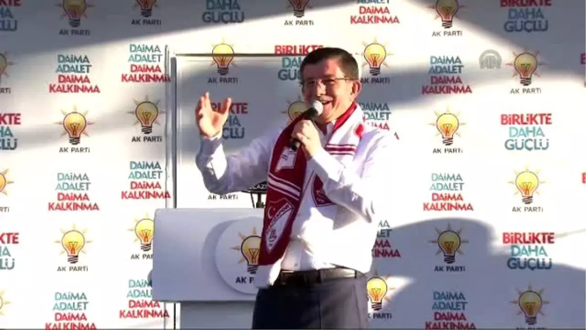 Başbakan Davutoğlu, Elazığ\'da