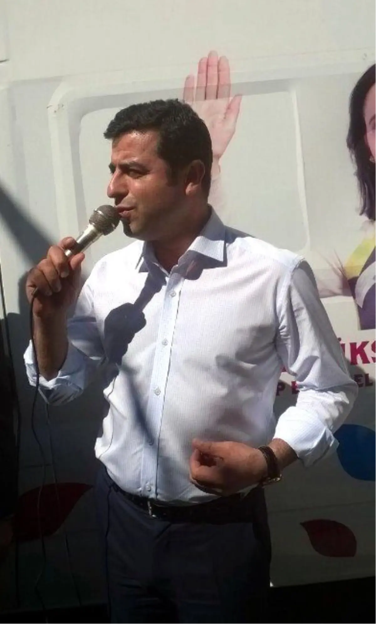 Demirtaş Pülümür\'ü Ziyaret Etti