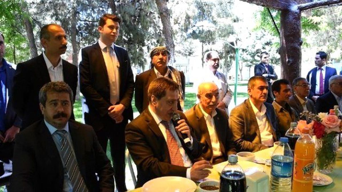 İki Aile Arasındaki Husumet Barış Yemeğiyle Sona Erdi