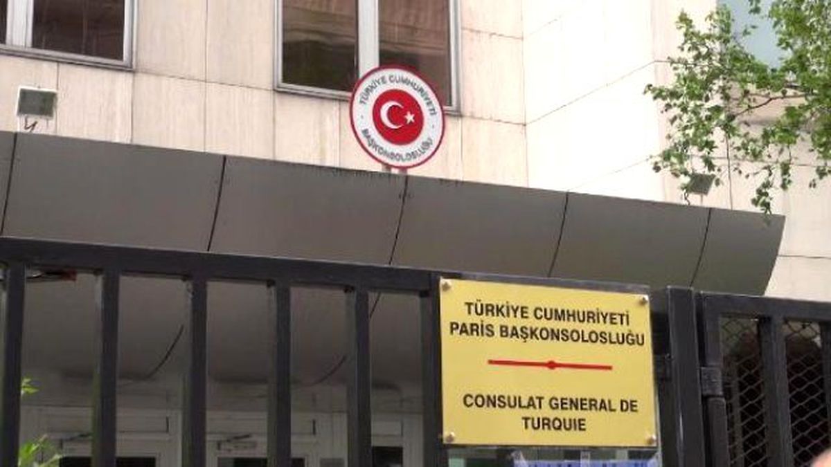 Paris Başkonsolosluk Bahçesine Kurulan Çadırda Yarından İtibaren Oy Kullanılacak