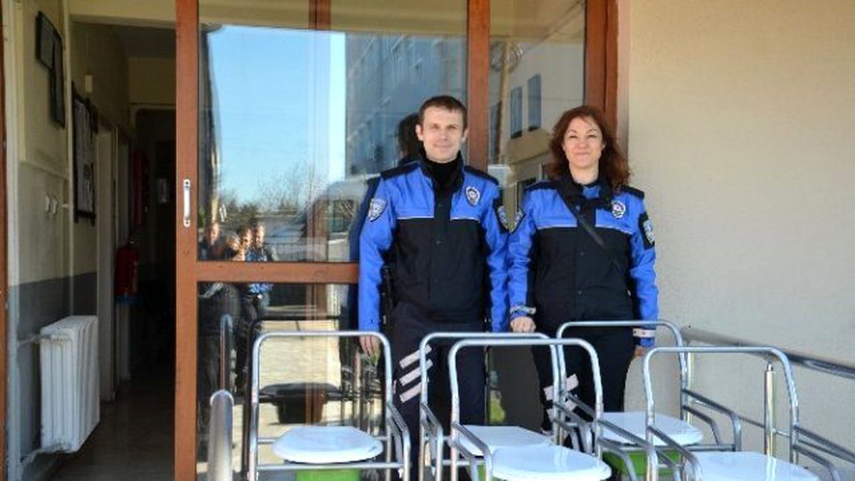 Sandalyeler İhtiyaç Sahiplerine Ulaştı