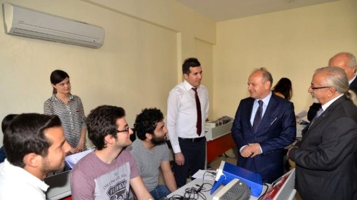 Vali Çakacak Toros Üniversitesi\'ni Ziyaret Etti