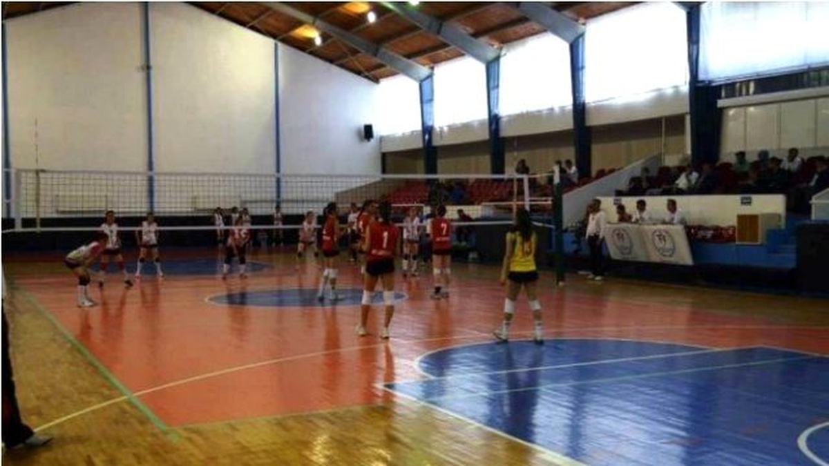 Voleybol Grup Müsabakaları Sona Erdi