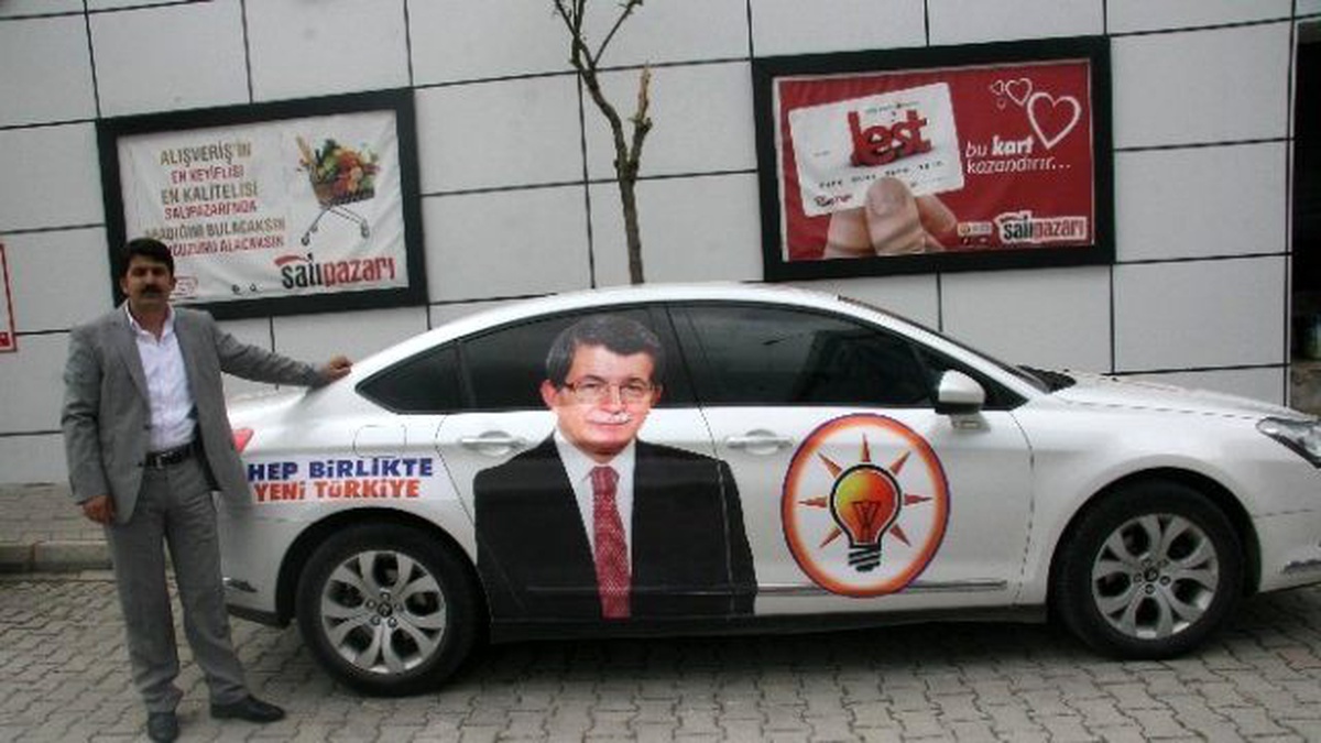 AK Parti\'ye Destek İçin Yollara Düştü