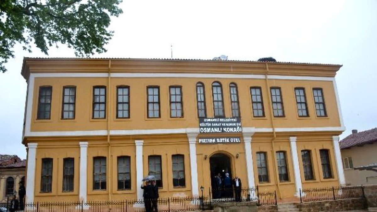 Bakan Yıldız, Demirtaş\'a Bilecik\'ten Seslendi