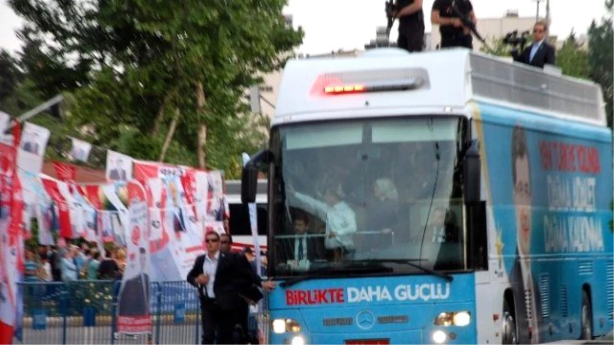Başbakan Davutoğlu Adıyaman\'da