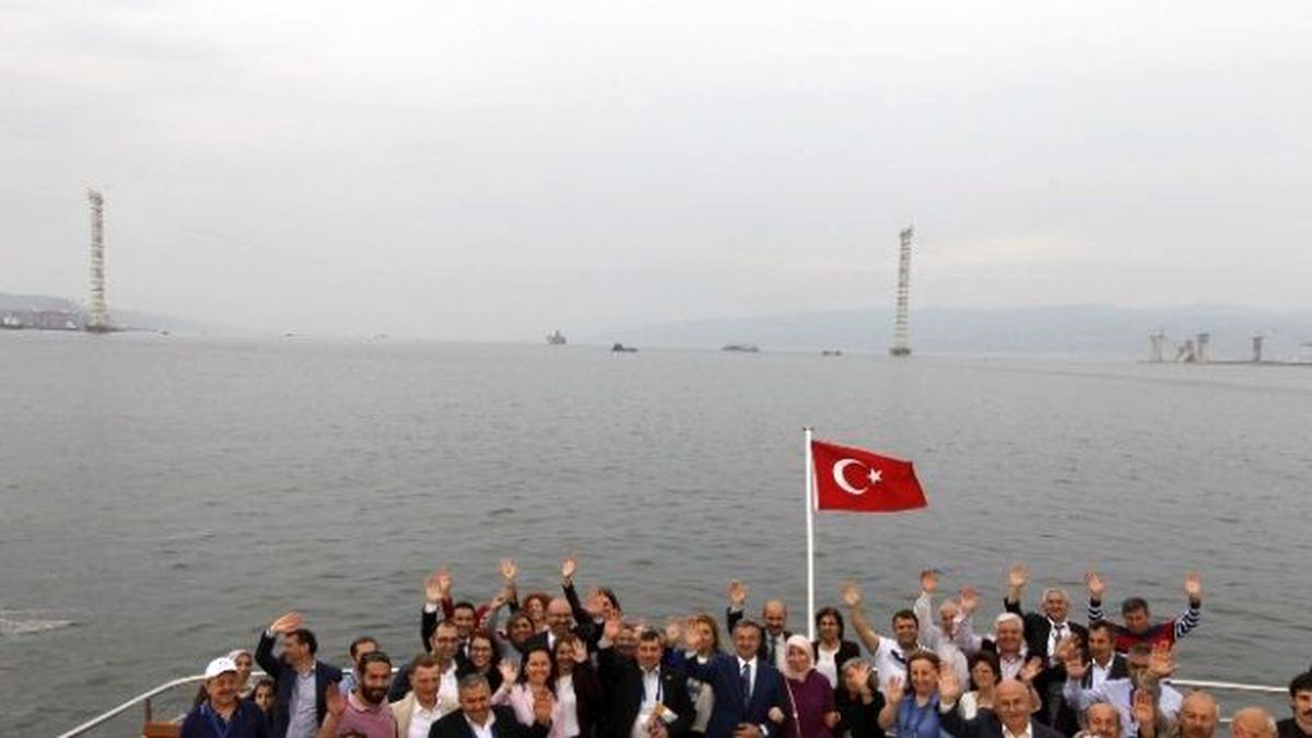 Başkan Köşker Yerel Yöneticileri Gezdirdi