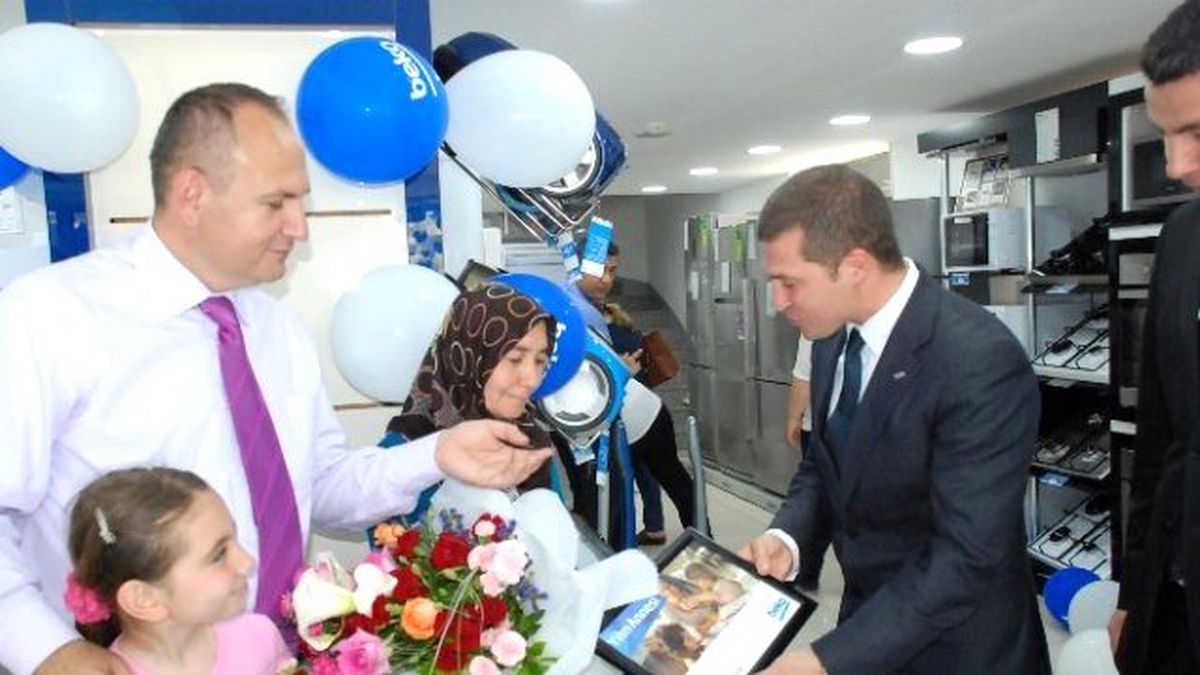 Beko, Didim\'de Yılın Annesini Ödüllendirdi
