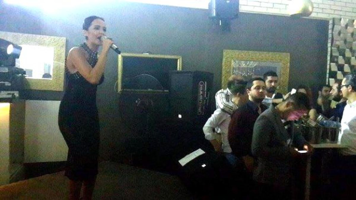 Bengü Edirne\'de Sevenlerine İçini Döktü