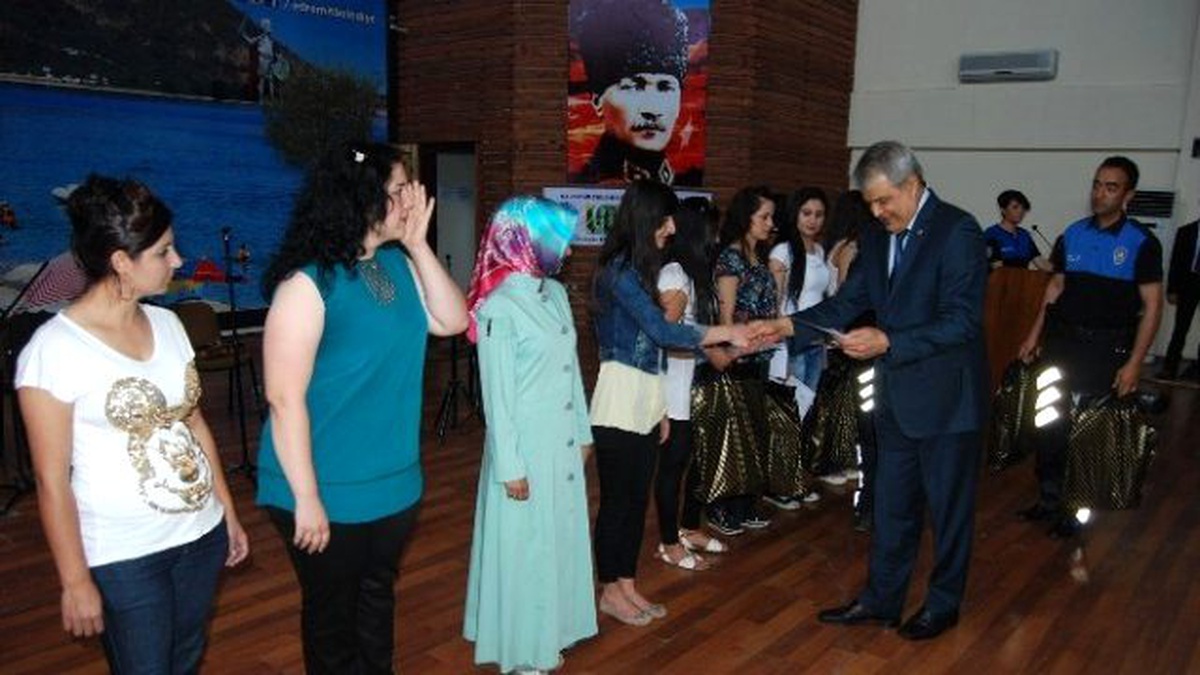 Çogep Kursunda 25 Kursiyer Meslek Sahibi Oldu