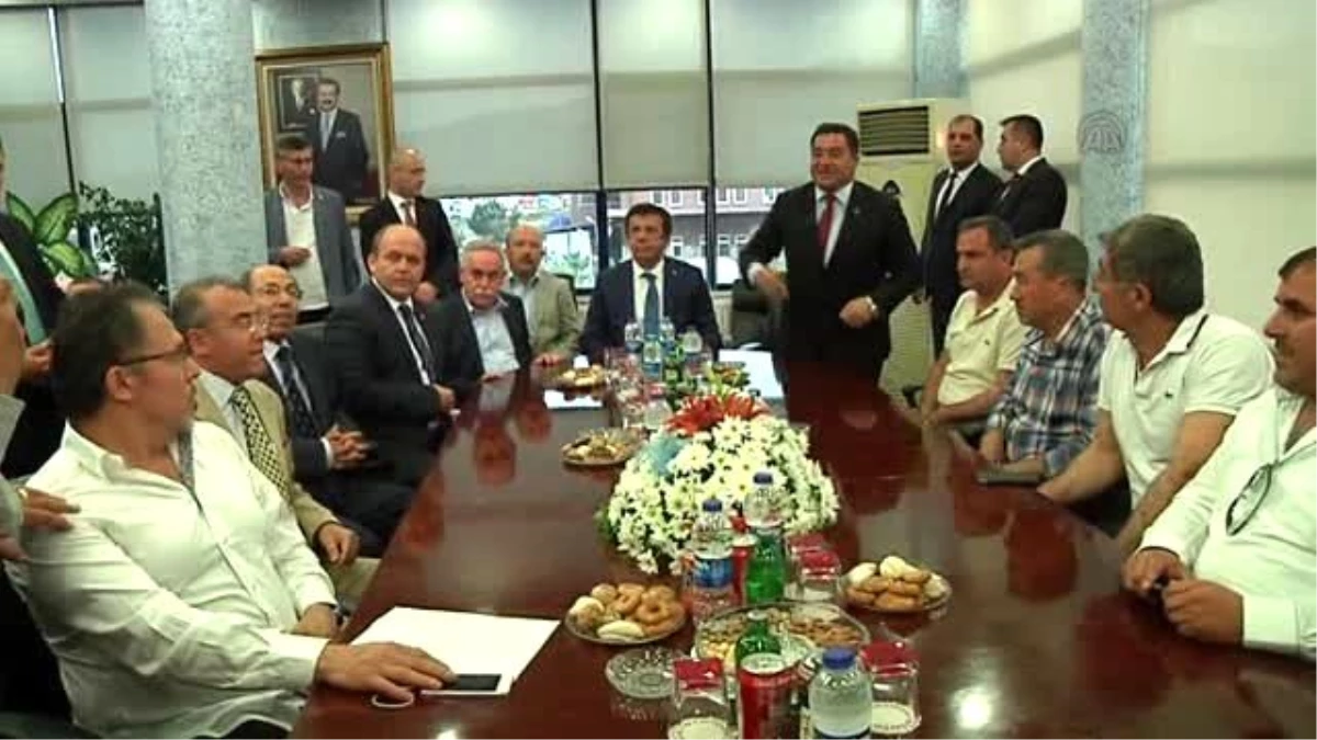 Ekonomi Bakanı Zeybekci, Manisa\'da