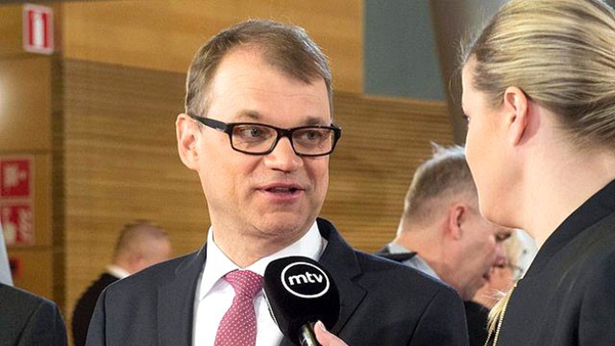 Finlandiya\'da Koalisyon Hükümeti Kuruluyor