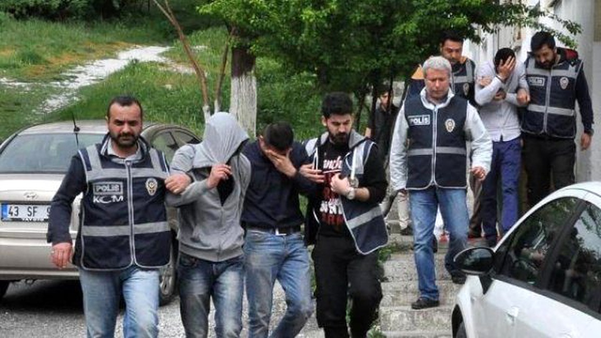 Kütahya\'da Uyuşturucu Operasyonu: 6 Gözaltı