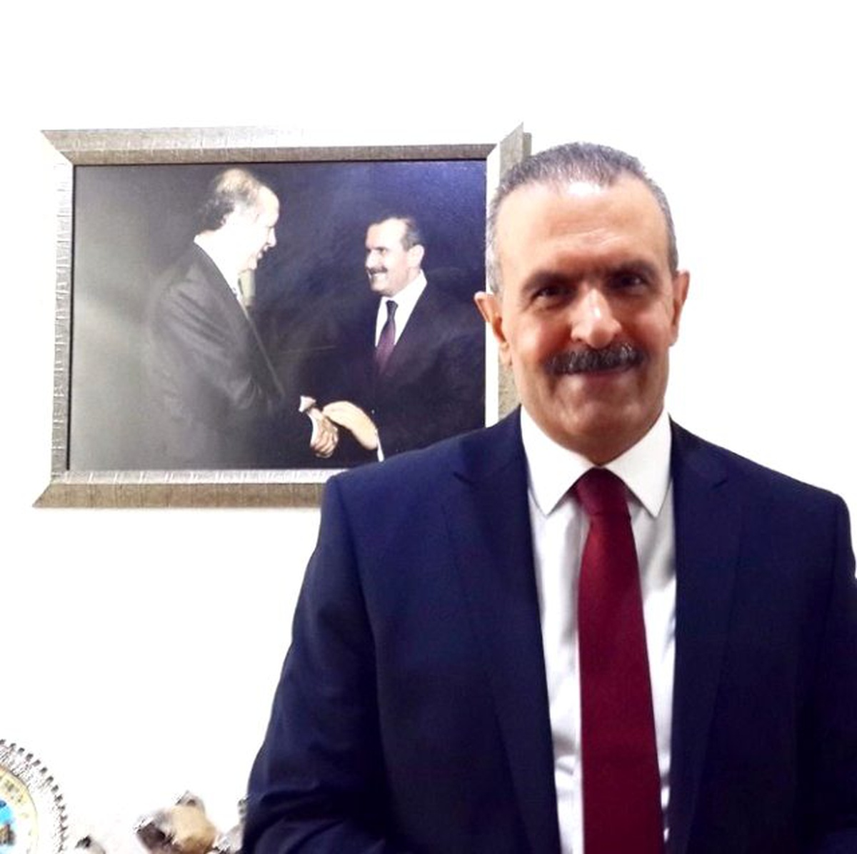 AK Parti Van Milletvekili Burhan Kayatürk\'ten "Anneler Günü" Mesajı
