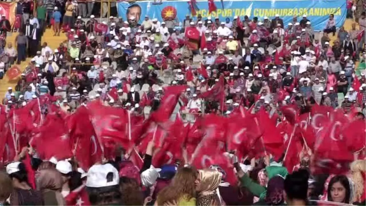 Cumhurbaşkanı Erdoğan Atatürk Stadında Toplu Açılış Törenine Katıldı - Detaylar