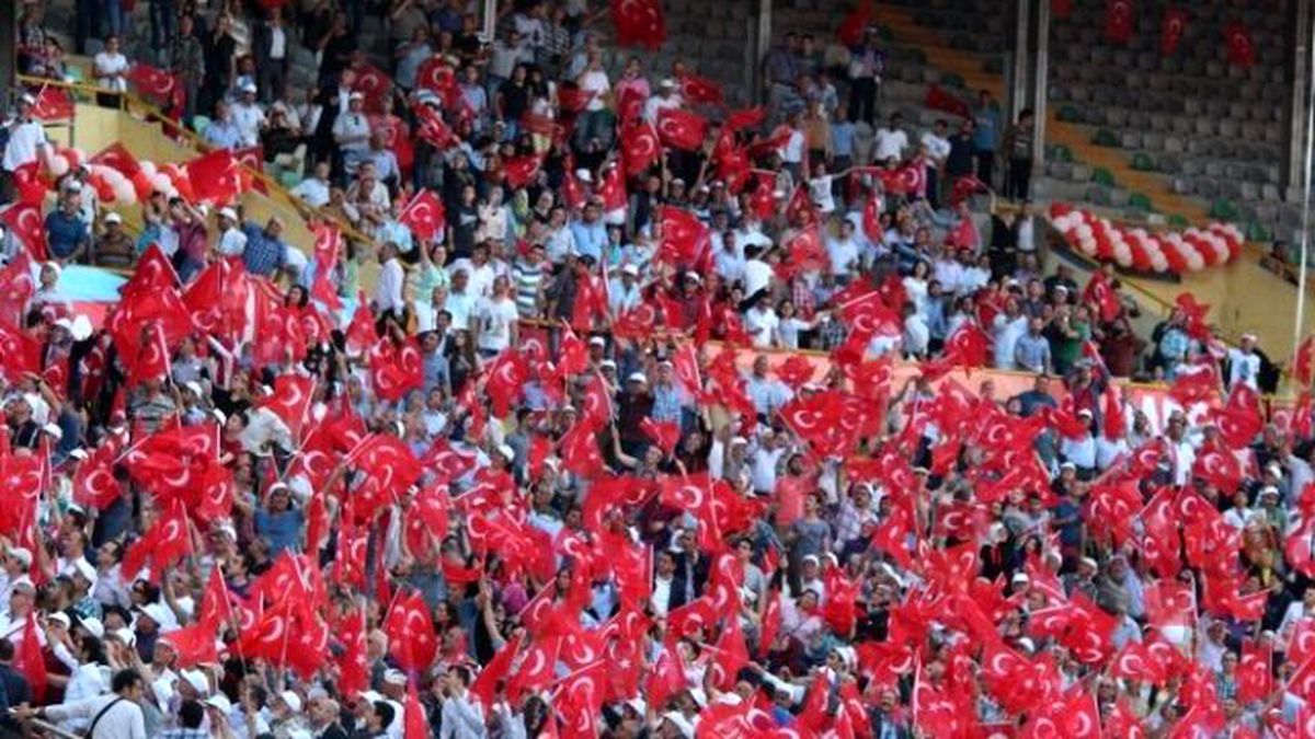 Cumhurbaşkanı Erdoğan İzmir\'de Konuştu (1)
