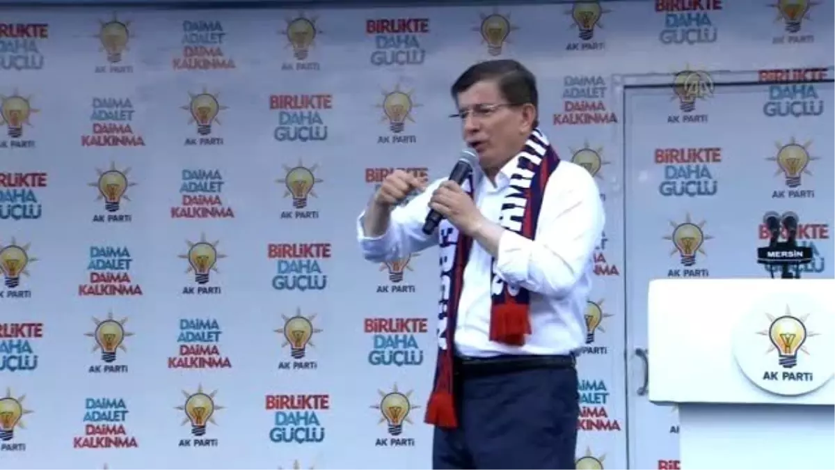 Davutoğlu: "Batıda Barış, Doğuda Terör Sözcülüğü Yapma"