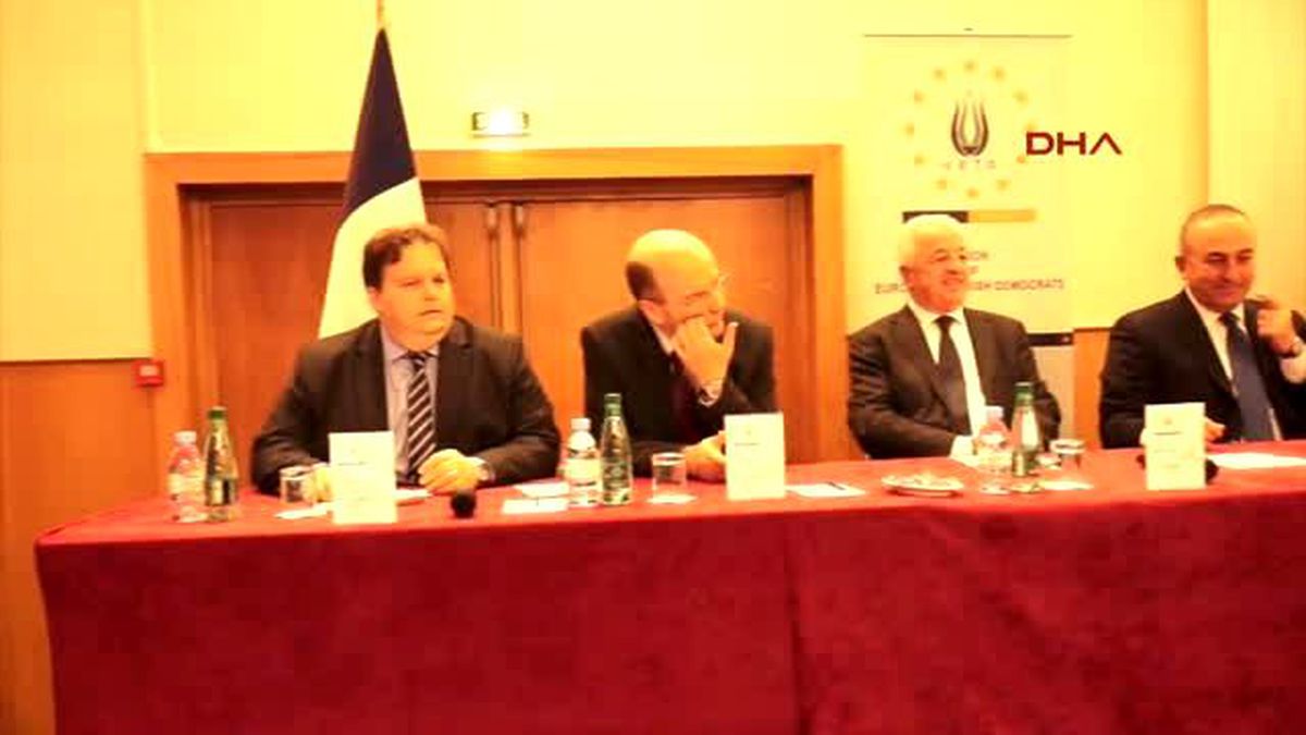 Dışişleri Bakanı Çavuşoğlu Lyon\'da
