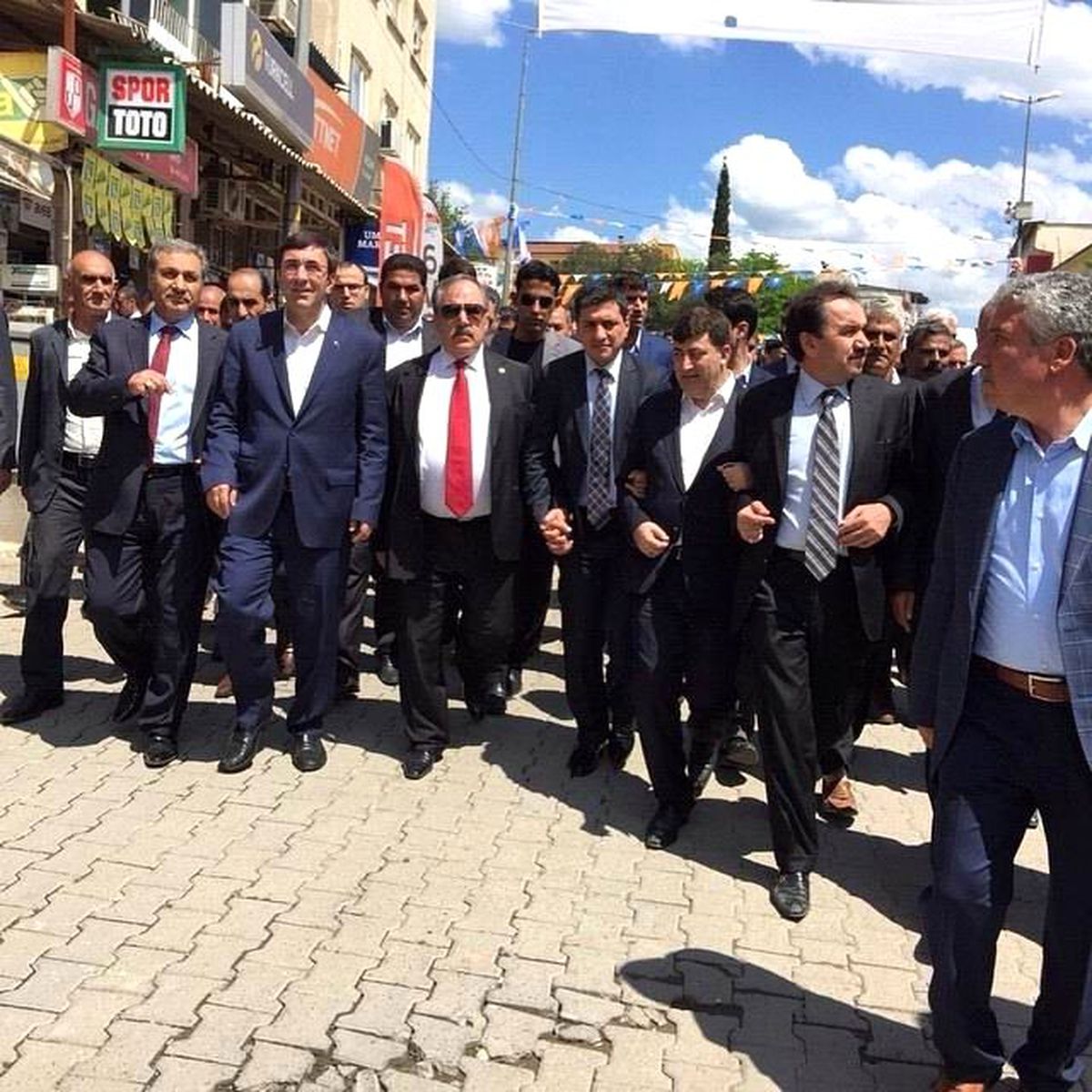 Ensarioğlu Seçim Çalışmalarına Devam Ediyor