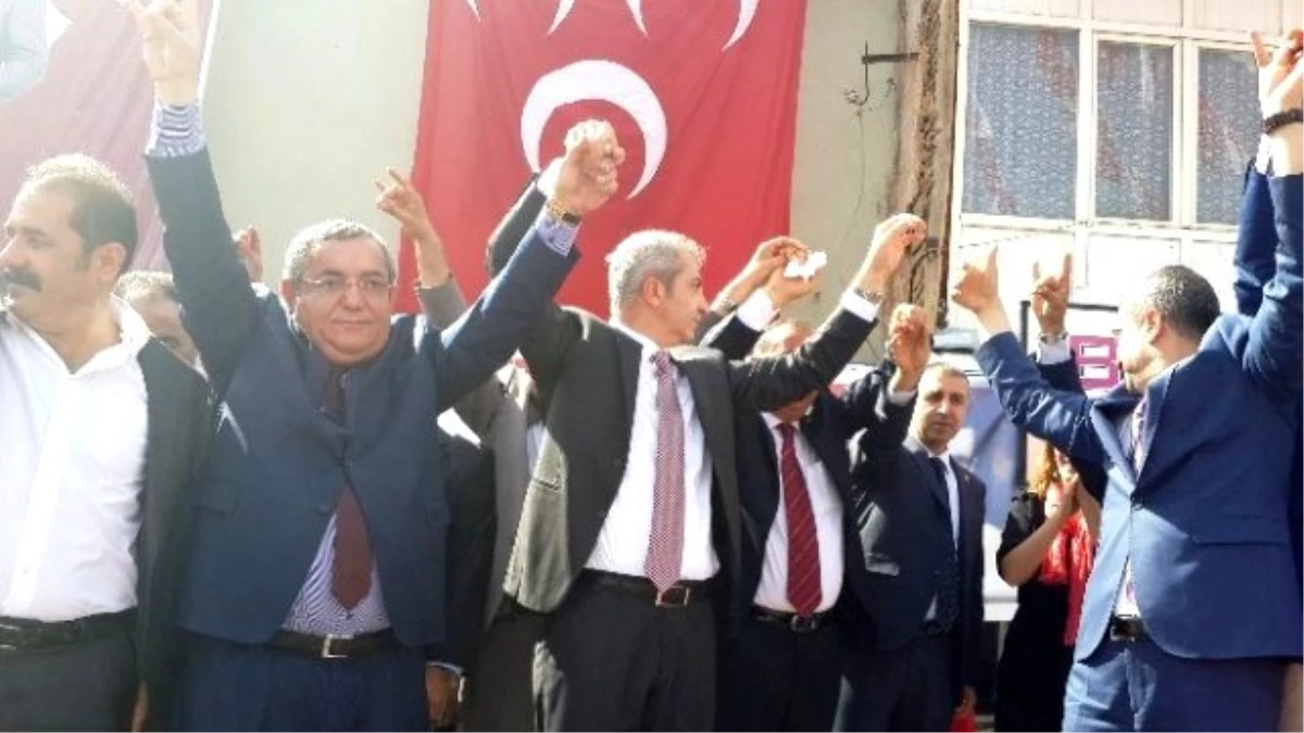 İşadamı Erdoğan: "Kefil Olduklarımızla Çalışmaya Devam"