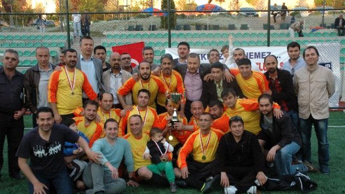 Mali Müşavirlerin Futbol Ligi\'nin Şampiyonu Performansspor Oldu