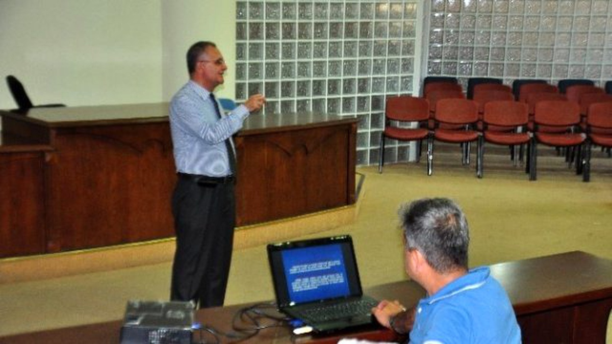 Nazilli Belediyesi\'nden Çalışanlarına İş Sağlığı Dersi