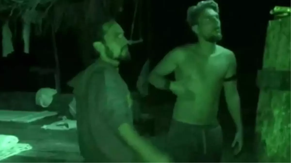 Anıl\'ın Durumu Adayı İkiye Böldü! Berna\'dan Destek, Hakan\'dan Eleştiri!