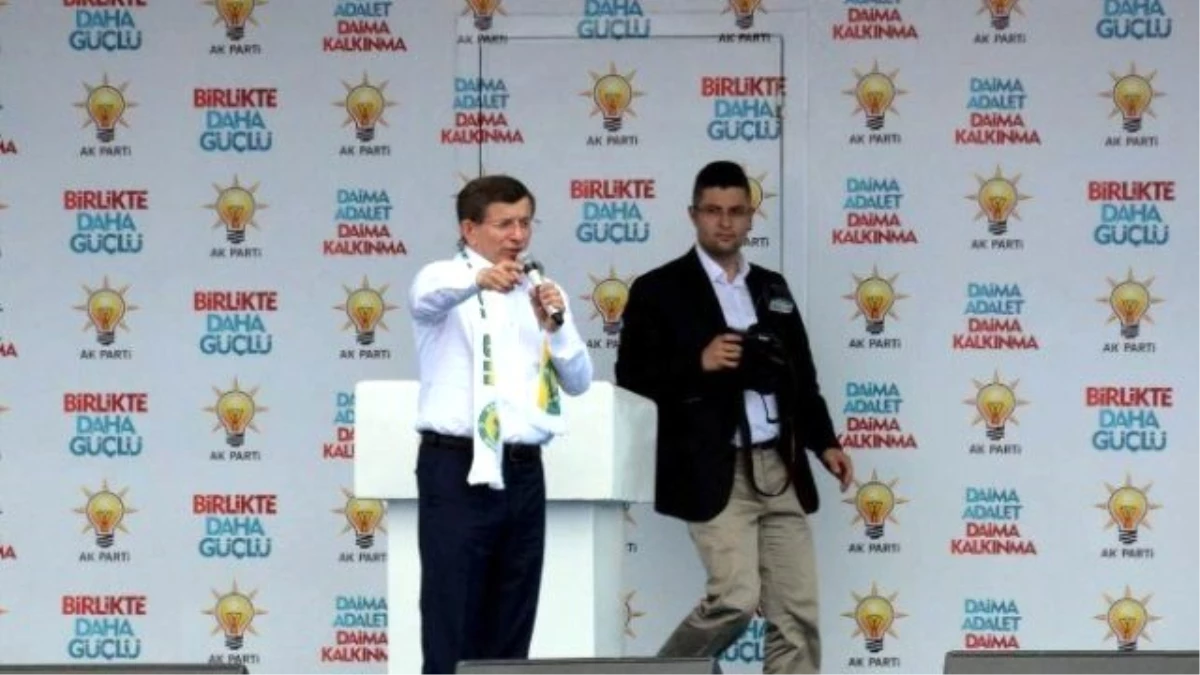 Başbakan Davutoğlu, Şanlıurfa\'da Halka Seslendi