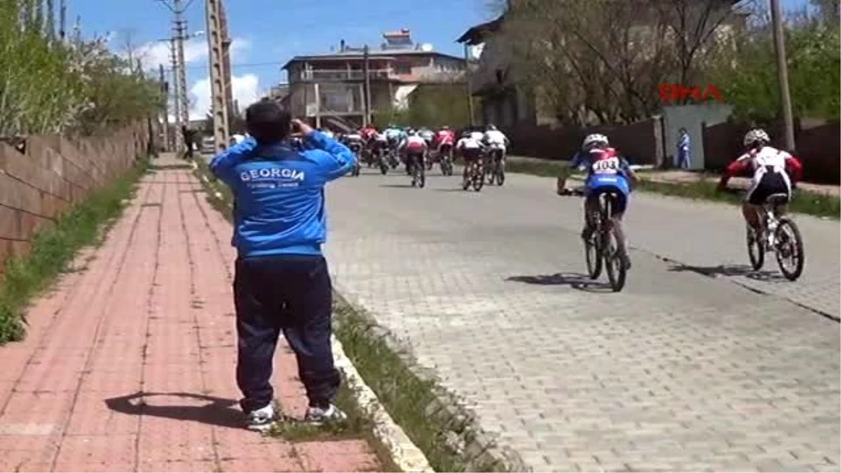 Bitlis\'teki Salcano Bitlis Uluslarası Dağ Bisiklet Yarışı Sona Erdi
