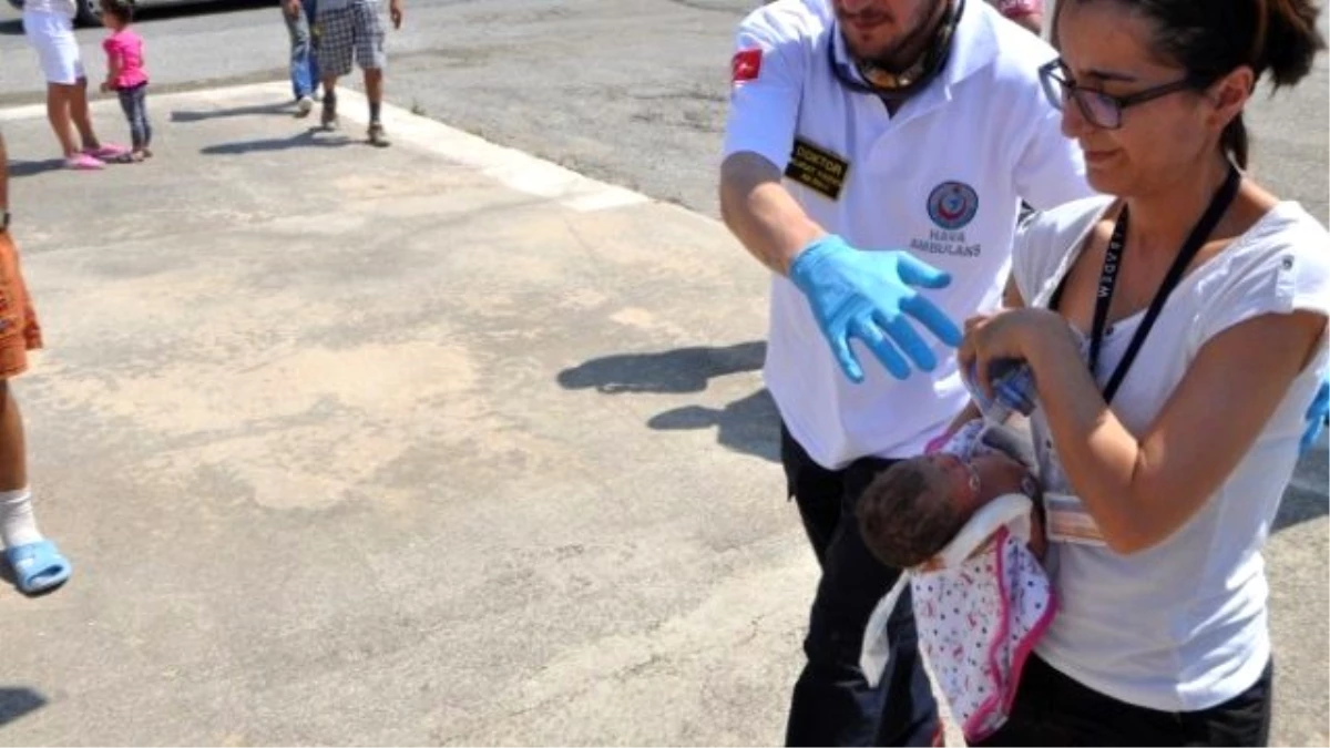 Bodrum\'da Erken Doğan Bebek Ambulans Helikopterle İzmir\' Sevk Edildi
