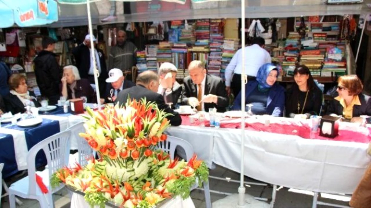 Bolu\'da İzzet Baysal Şükran Günleri Kapsamında Halk Yemeği Düzenlendi