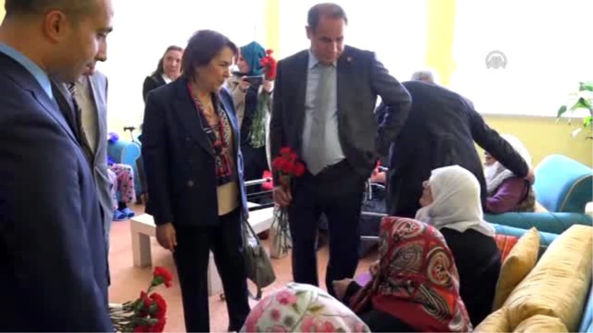 CHP Genel Başkan Yardımcısı Erdoğdu "Anneler Günü"Nde Huzurevi Ziyaretinde Bulundu
