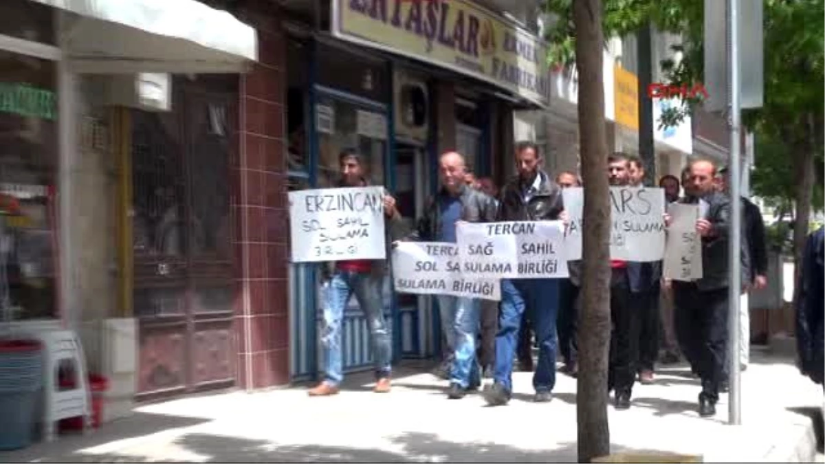Elazığ\'da Sulama Birliği İşçileri Yeniden Grev Başlattı
