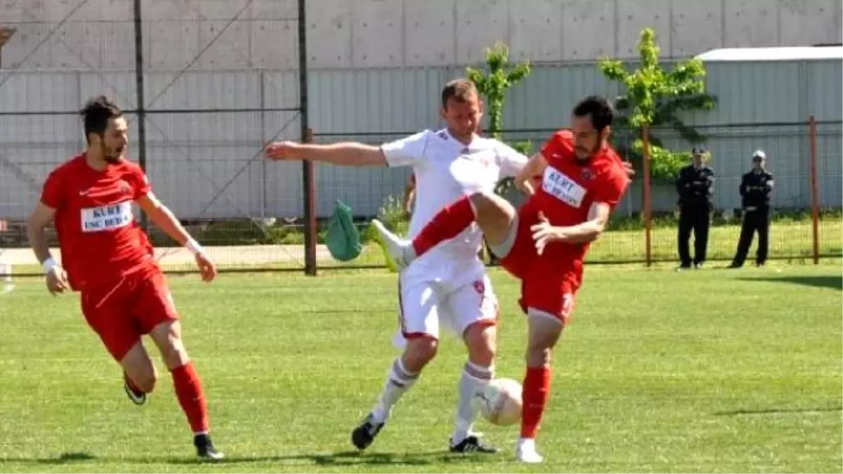 Gölcükspor-Denizli Büyükşehir Belediyespor: 1-0