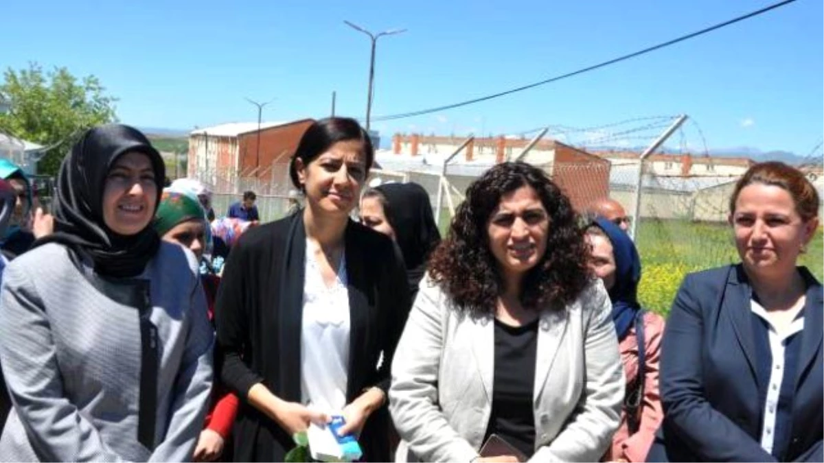 HDP\'li Ata, Siirt\'te Esnaf Gezisinde