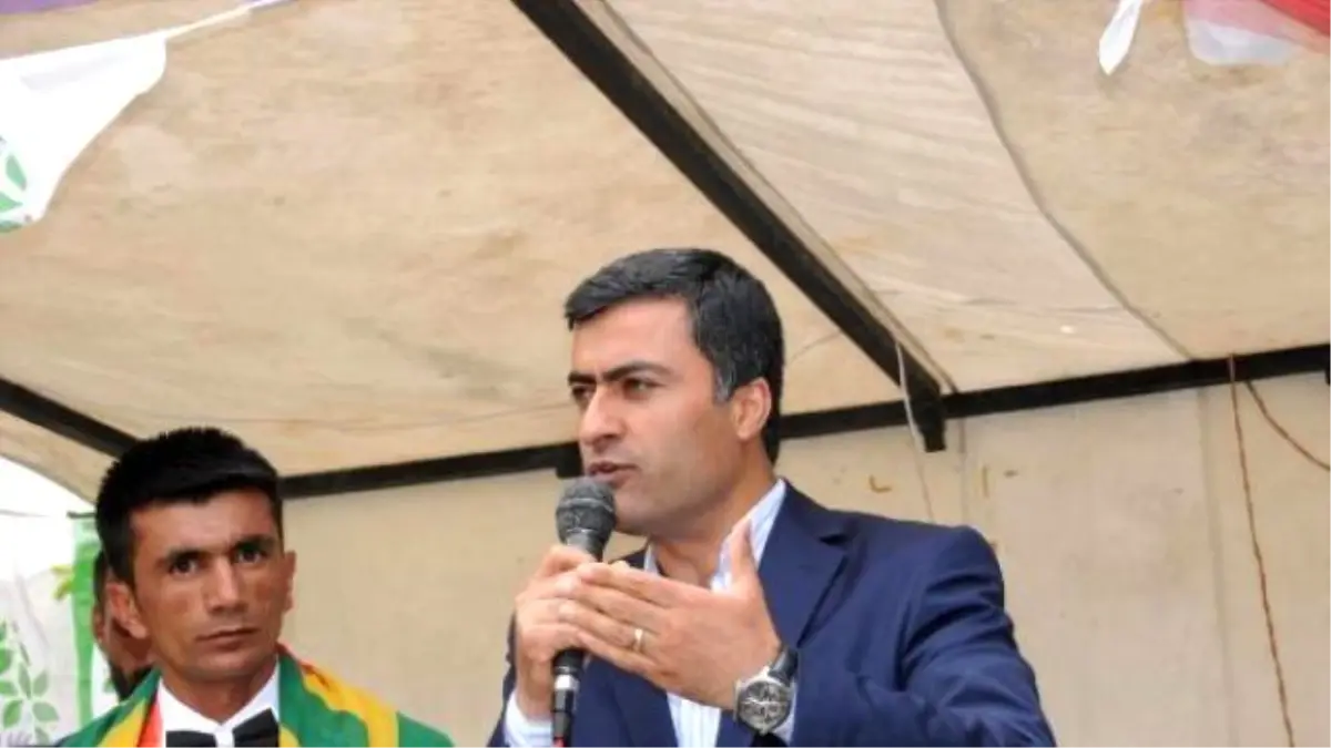 Hdp\'li Zeydan: Türk Kardeşlerimiz Kürtlerden Özür Dilemeli