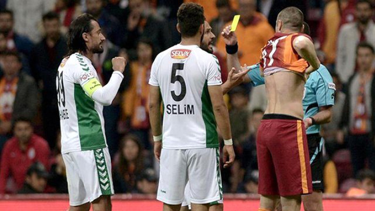 Konyaspor\'dan Galatasaray\'a: Teşvik Sözleri Yakışmıyor