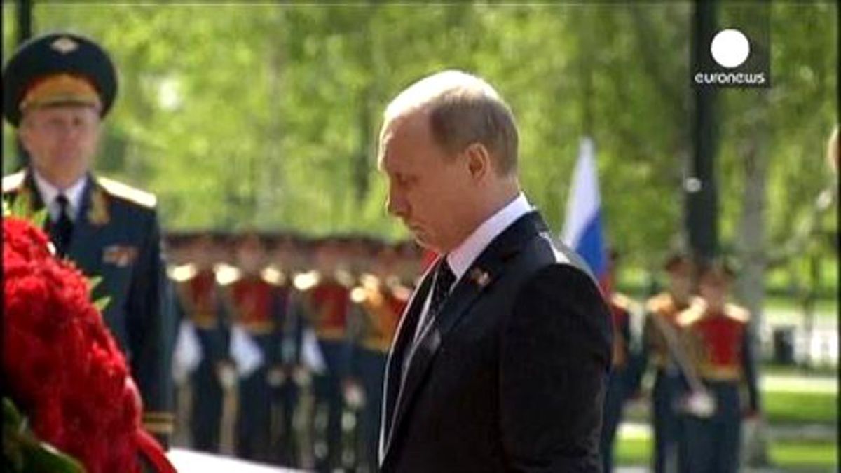 Merkel ve Putin Moskova\'da Bir Araya Geldi