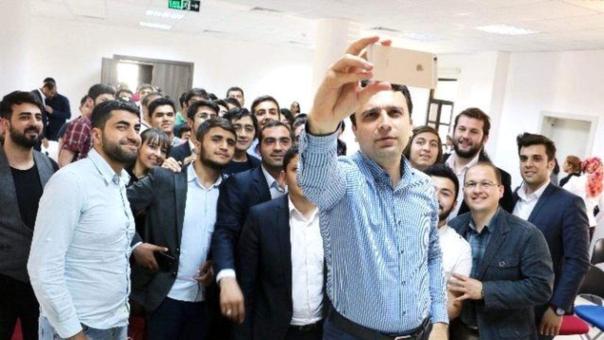 AK Parti Antalya Milletvekili Adayı Köse, Gençlerle Buluştu