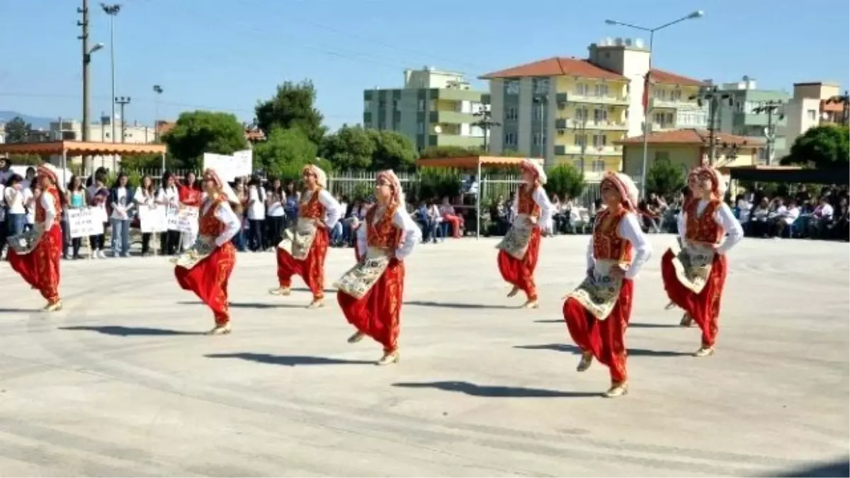 Aliağa\'da 19 Mayıs Bir Dizi Etkinlikle Kutlanacak