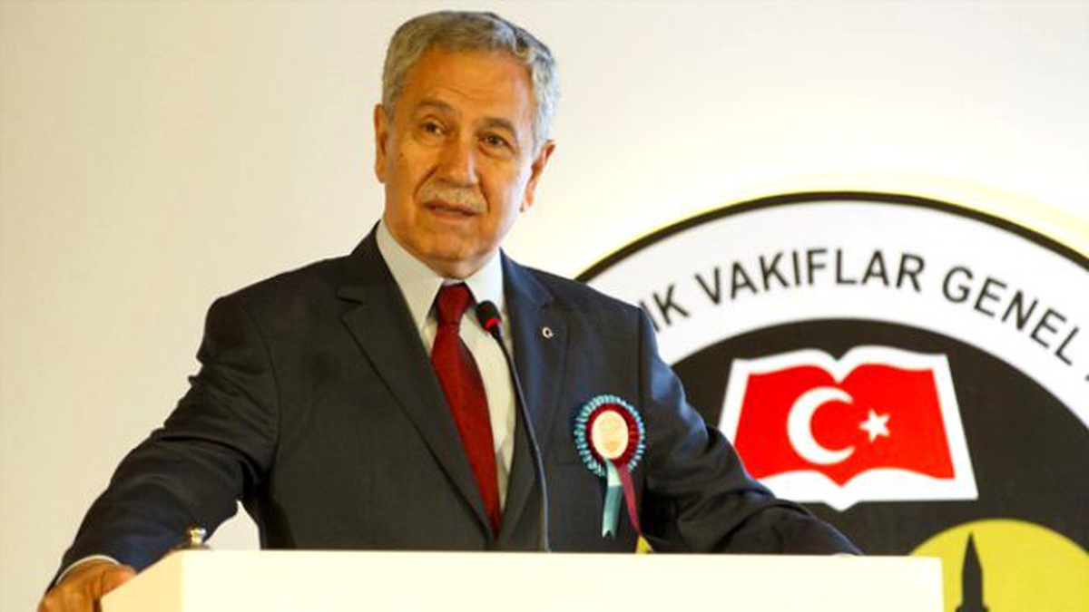 Arınç\'tan Kenan Evren Mesajı: Yaramı Deşmeyin