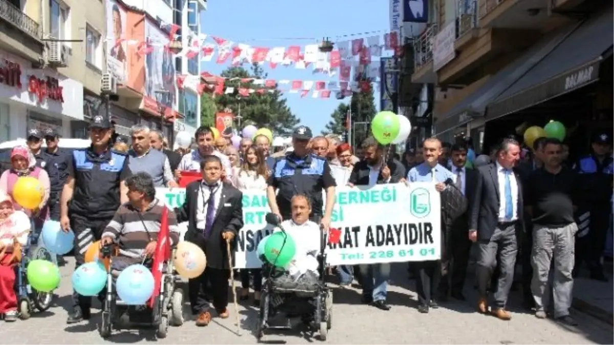 Bartın\'da Engelliler Haftası Yürüyüşü